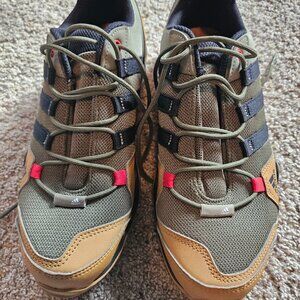 Like new Adidas hiking sneakers